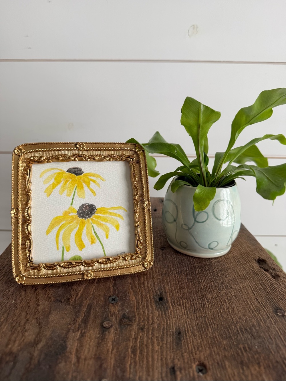 Hand crafted original Daisy Watercolor in 4x4 gold frame